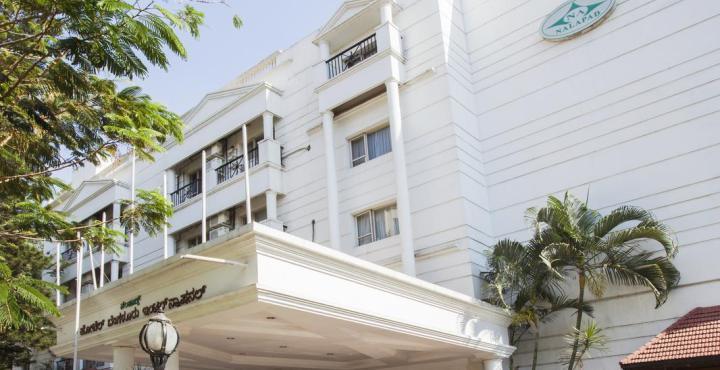 Nalapad'S Hotel Bangalore International Kültér fotó