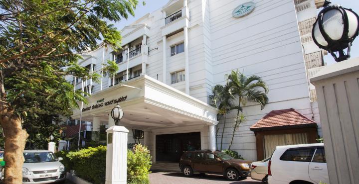 Nalapad'S Hotel Bangalore International Kültér fotó