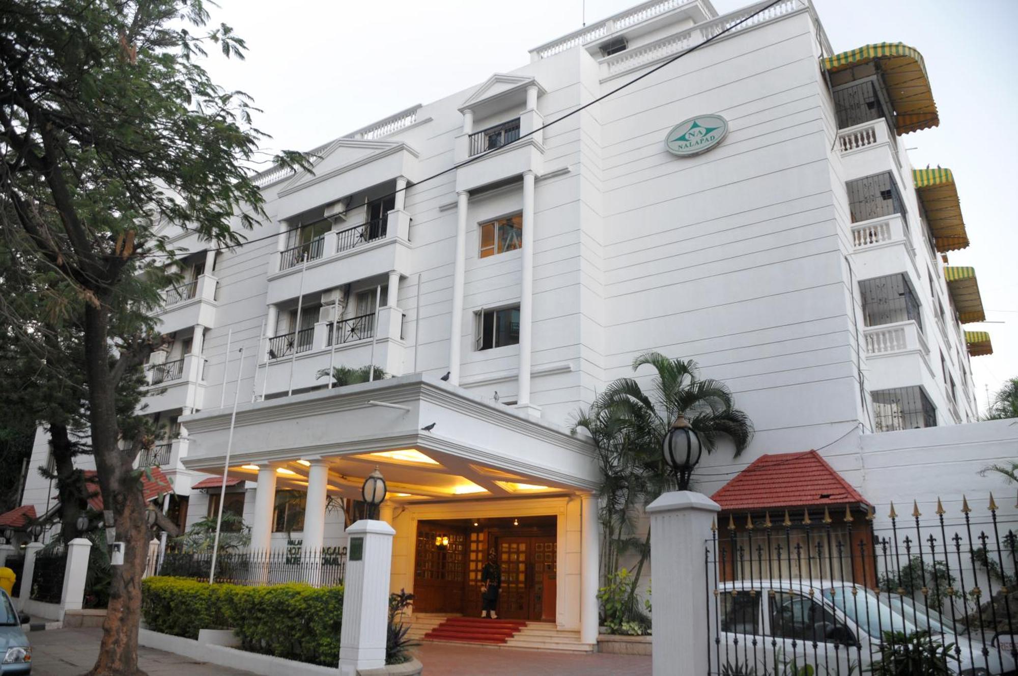 Nalapad'S Hotel Bangalore International Kültér fotó