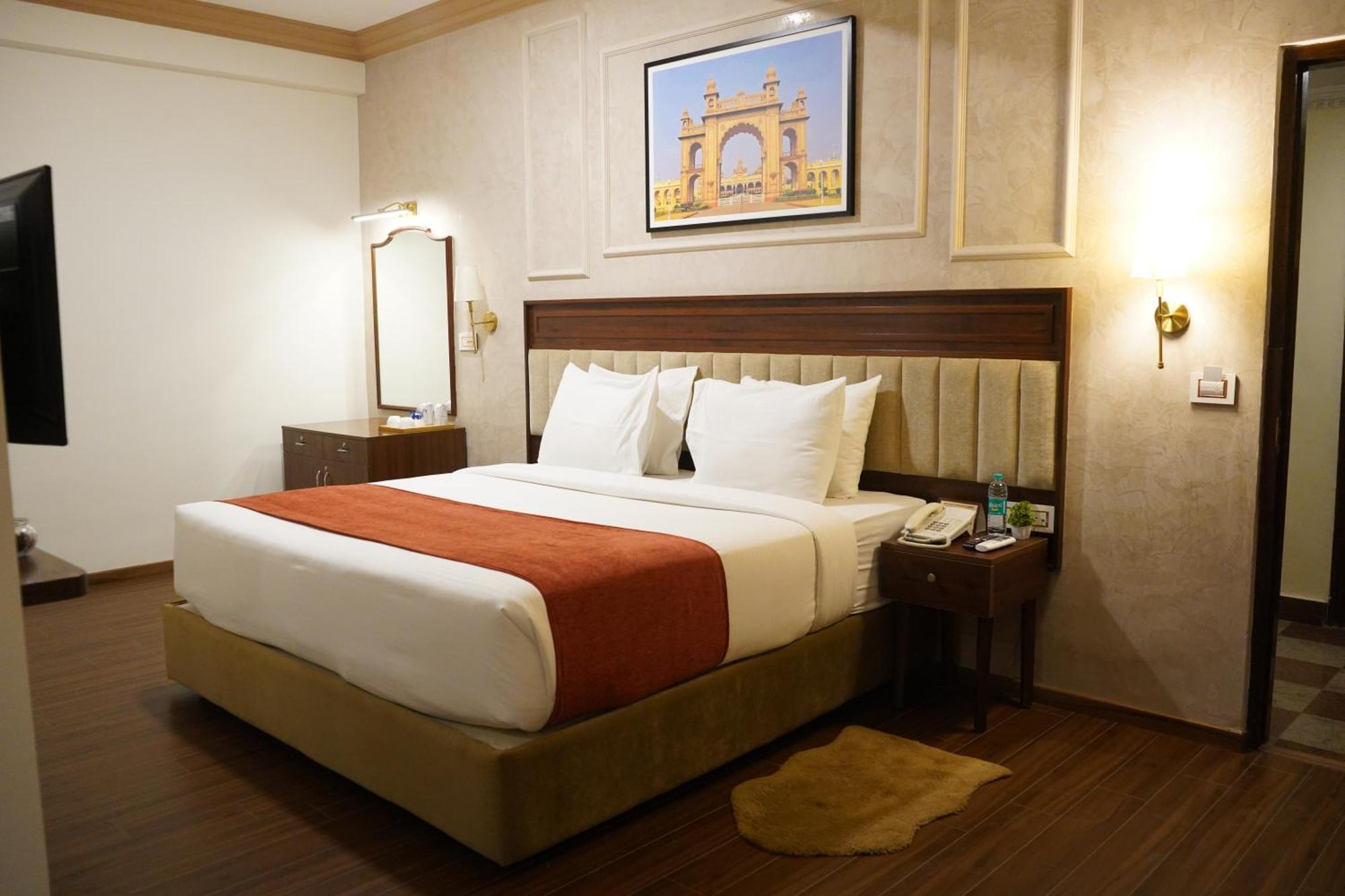 Nalapad'S Hotel Bangalore International Kültér fotó
