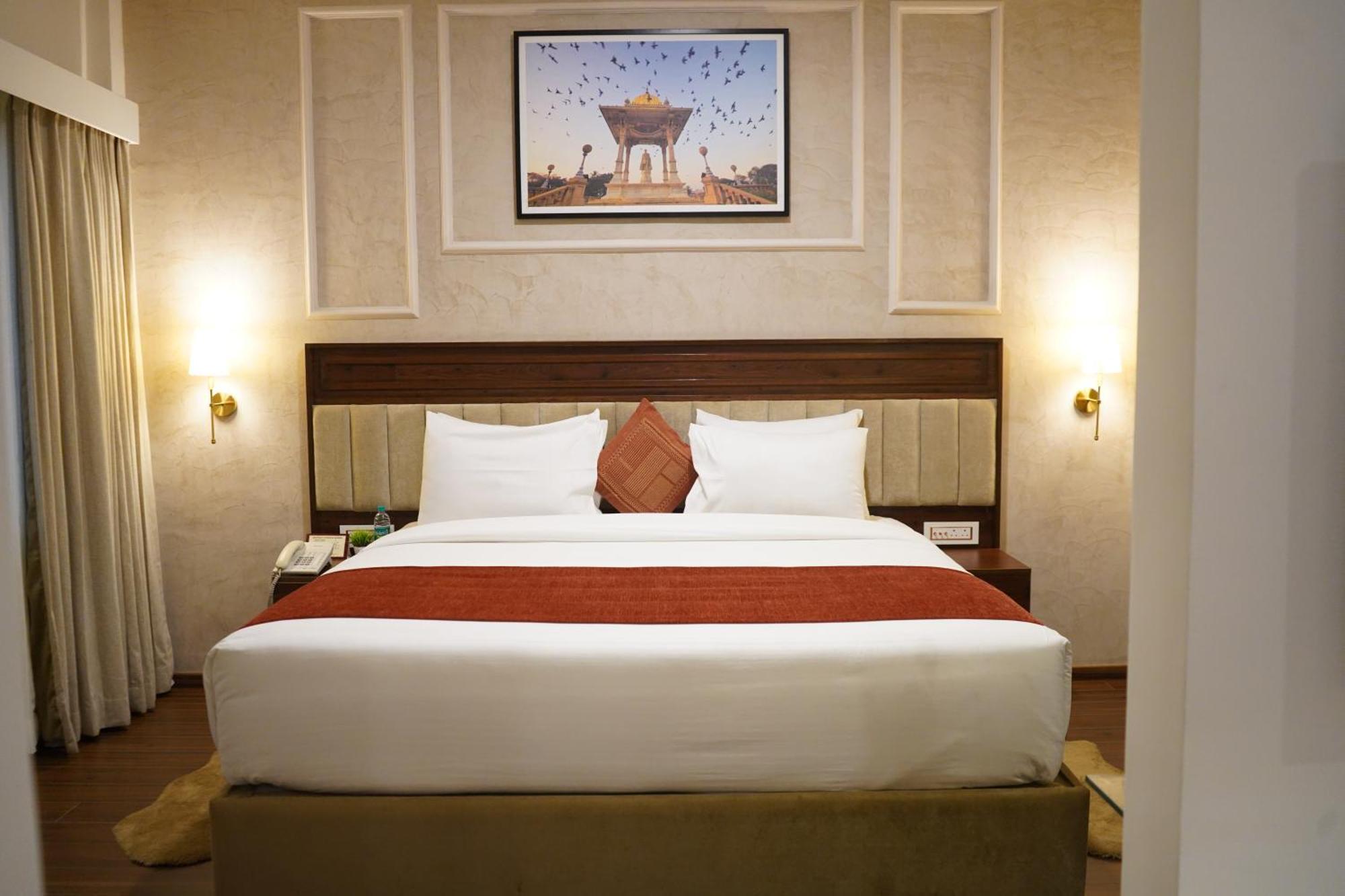 Nalapad'S Hotel Bangalore International Kültér fotó