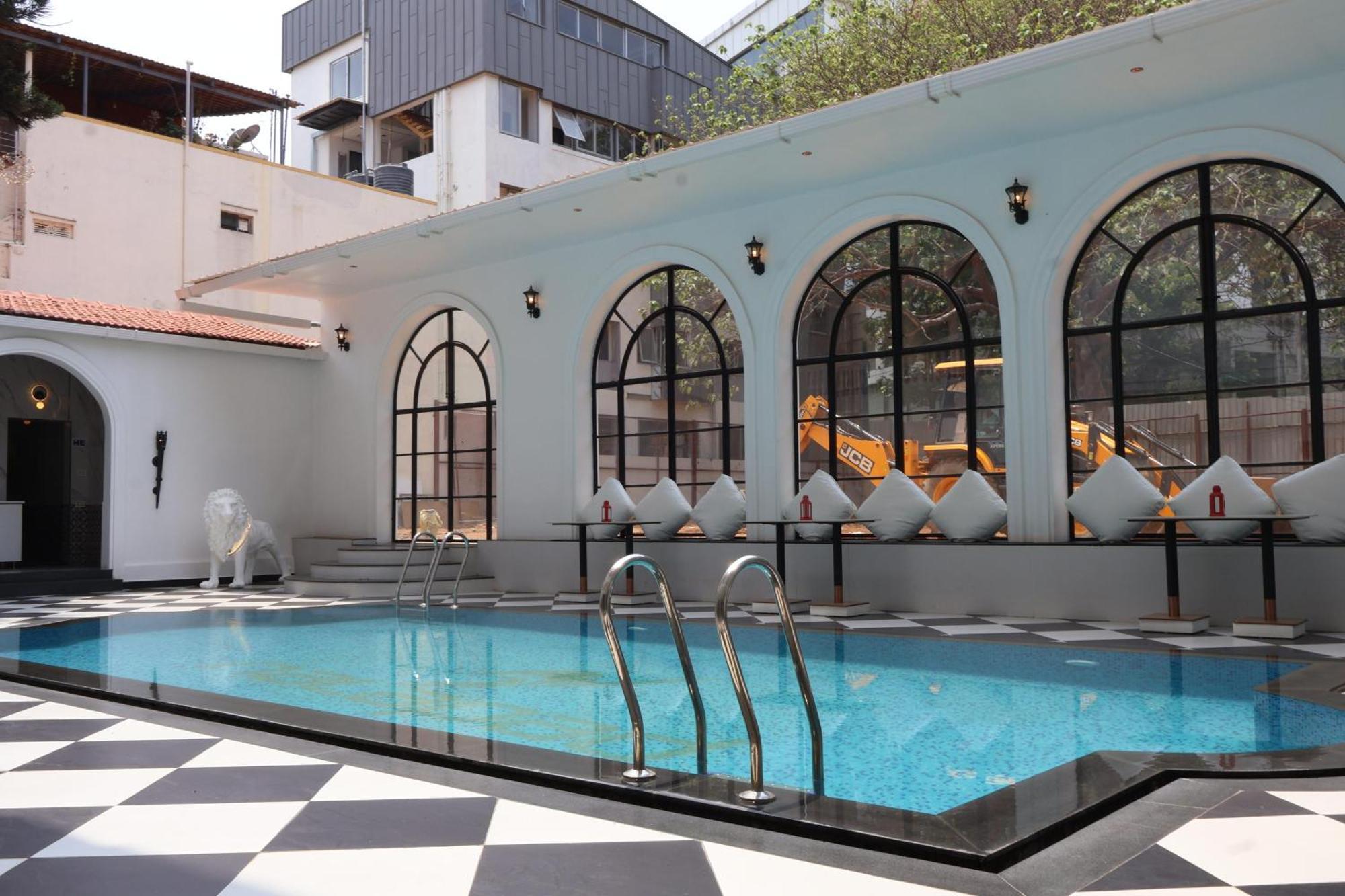 Nalapad'S Hotel Bangalore International Kültér fotó